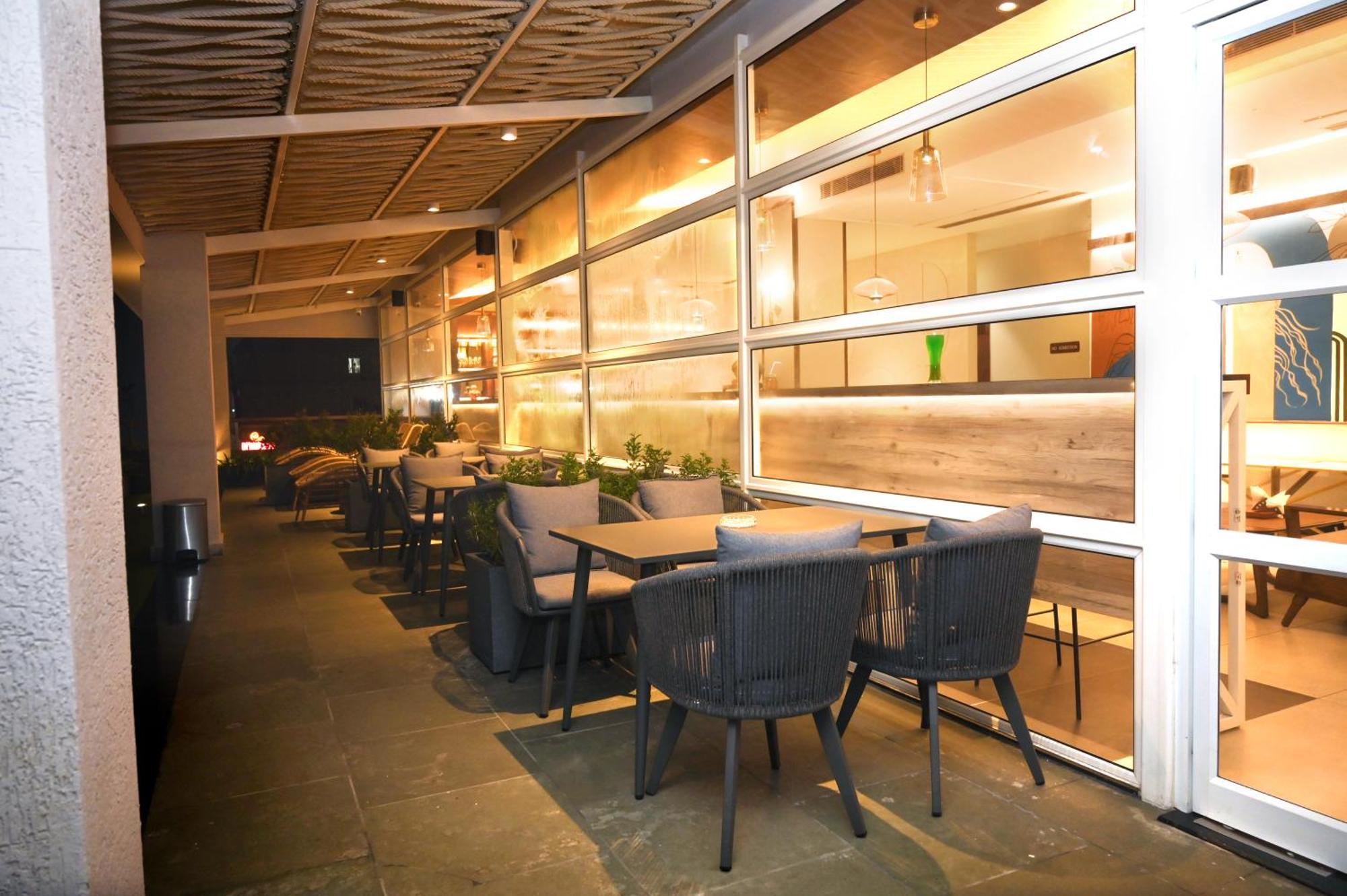 Hotel Sonar Bangla Пурі Екстер'єр фото
