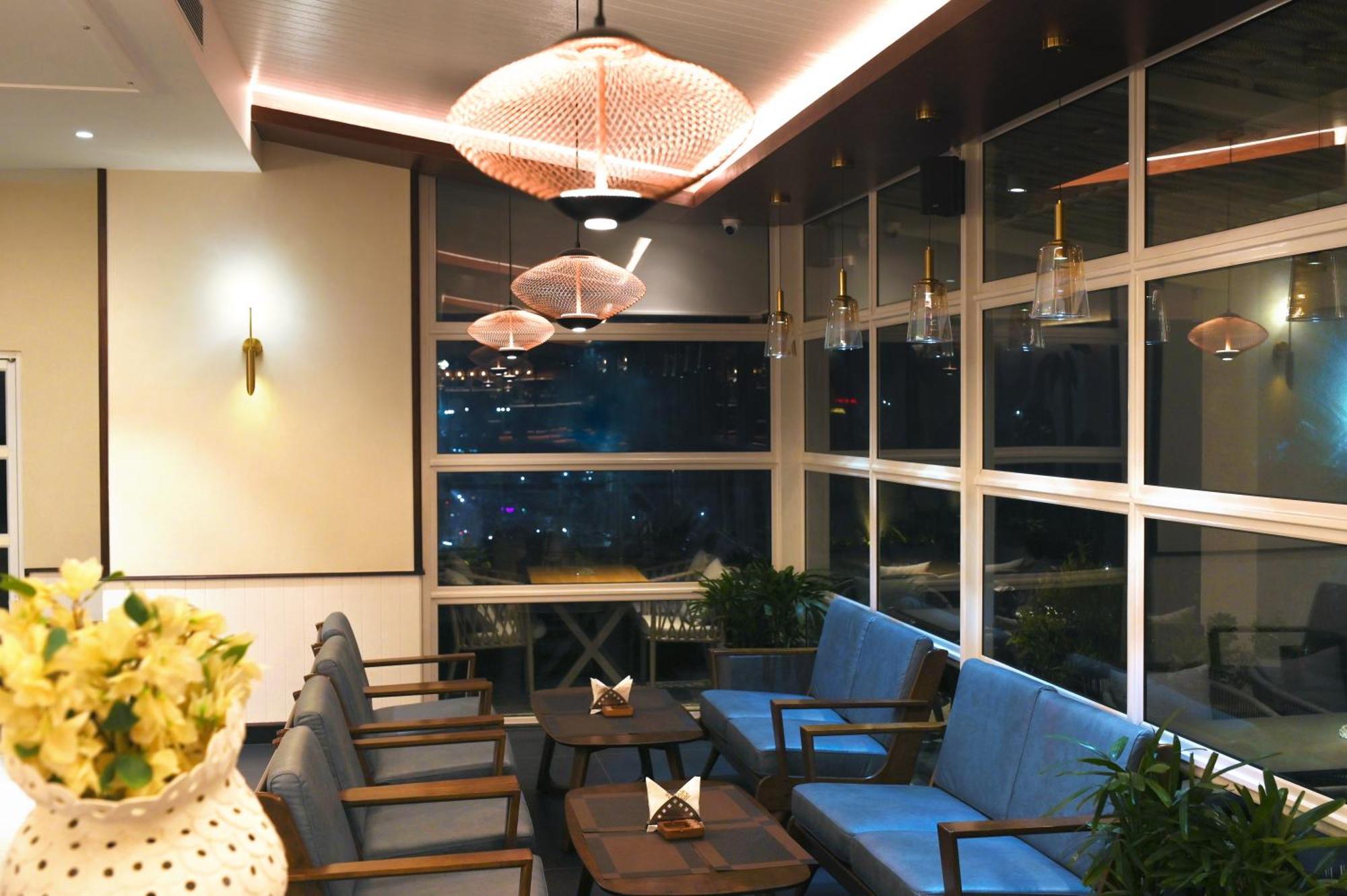 Hotel Sonar Bangla Пурі Екстер'єр фото