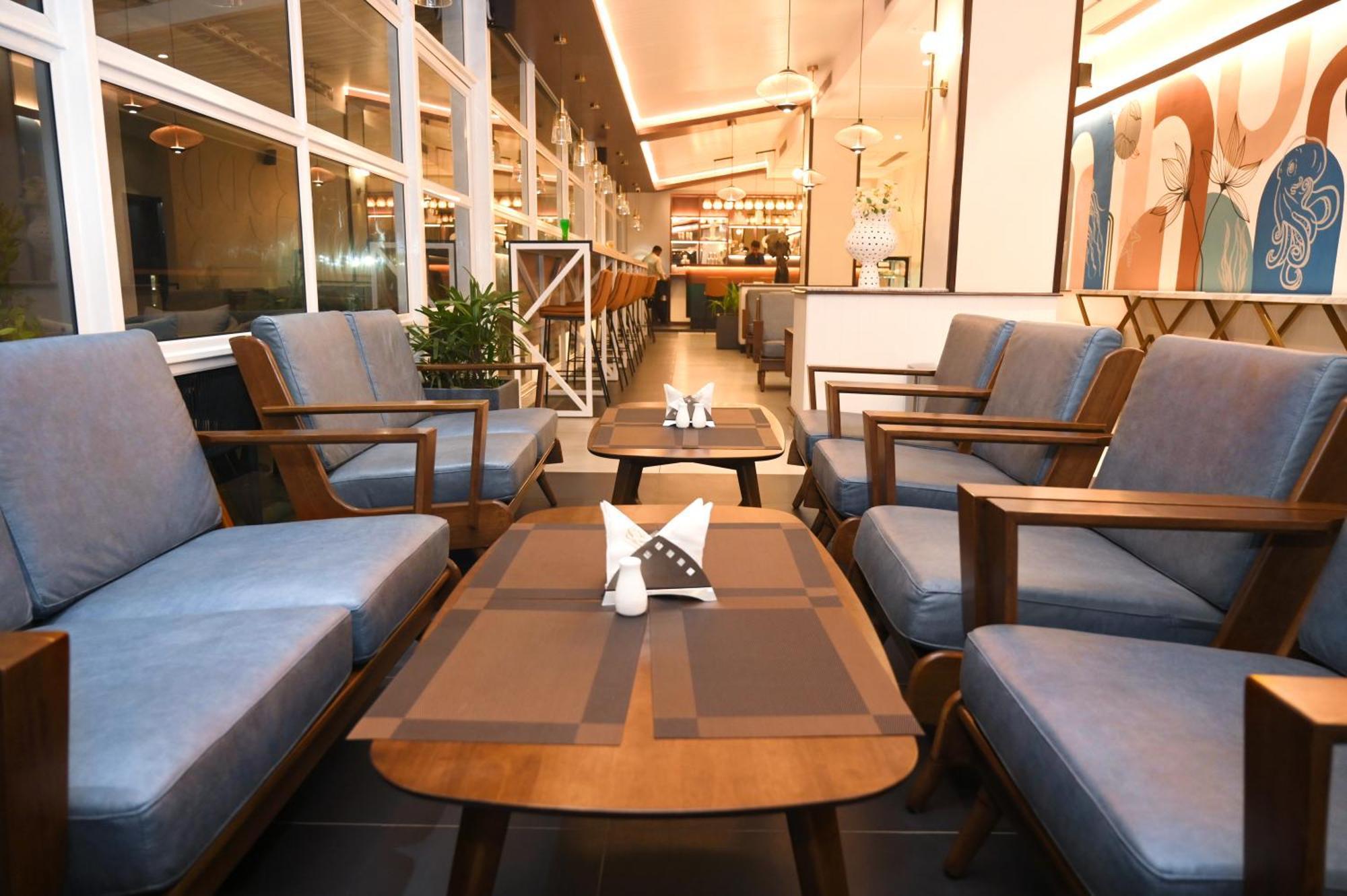 Hotel Sonar Bangla Пурі Екстер'єр фото