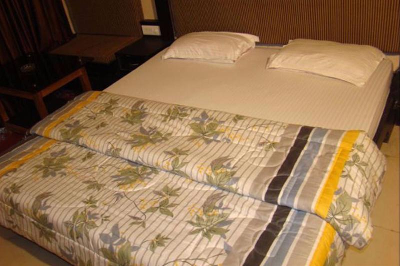 Hotel Sonar Bangla Пурі Екстер'єр фото